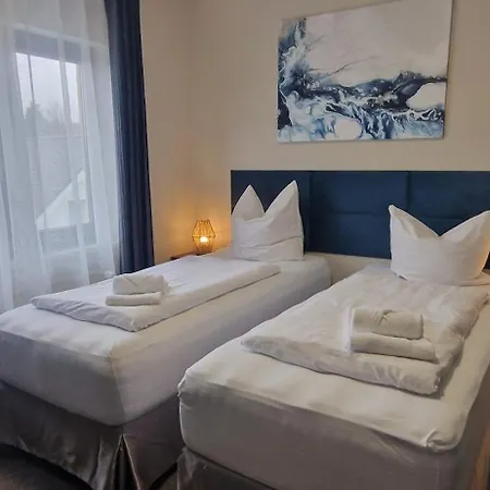 Businesshotel Hotel *