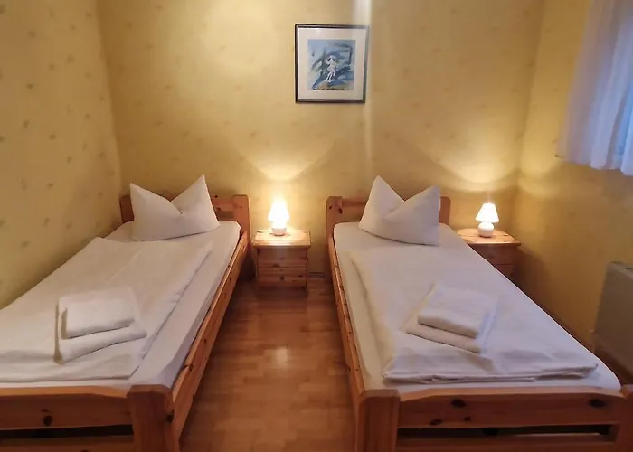 Businesshotel Hotel *